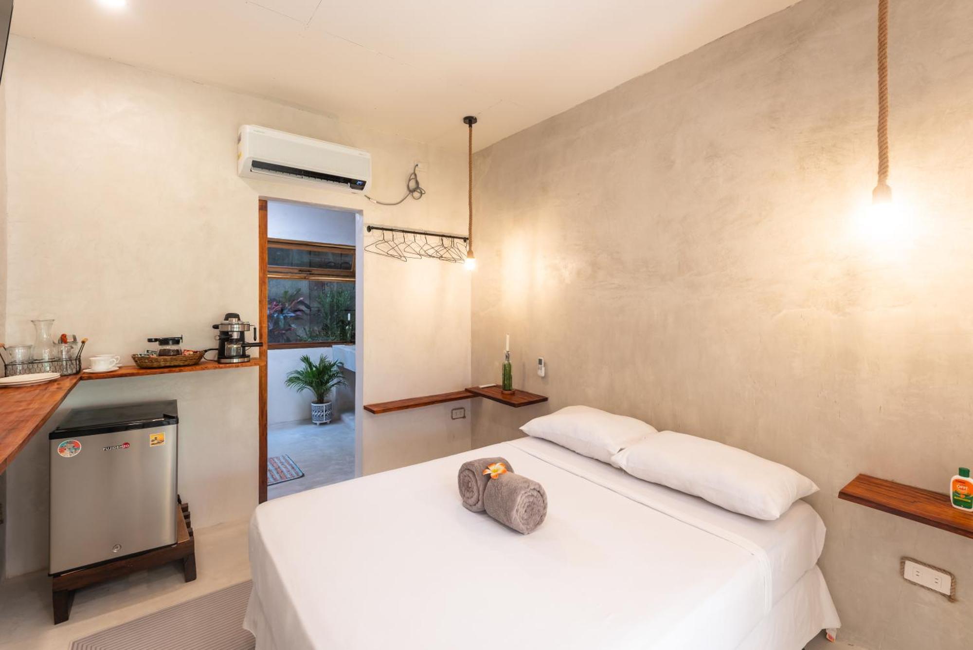Gratitude Inn General Luna  Εξωτερικό φωτογραφία