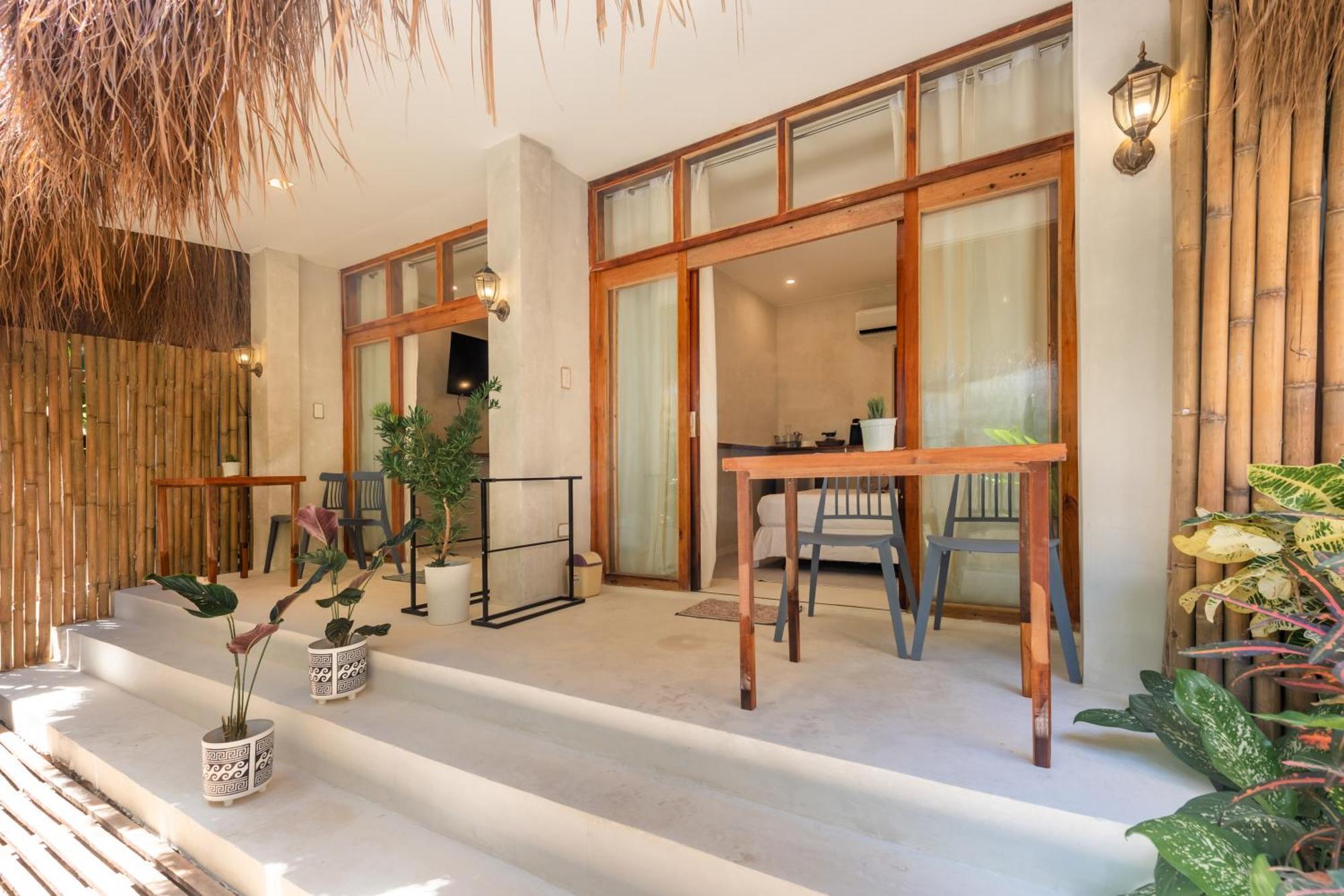Gratitude Inn General Luna  Εξωτερικό φωτογραφία