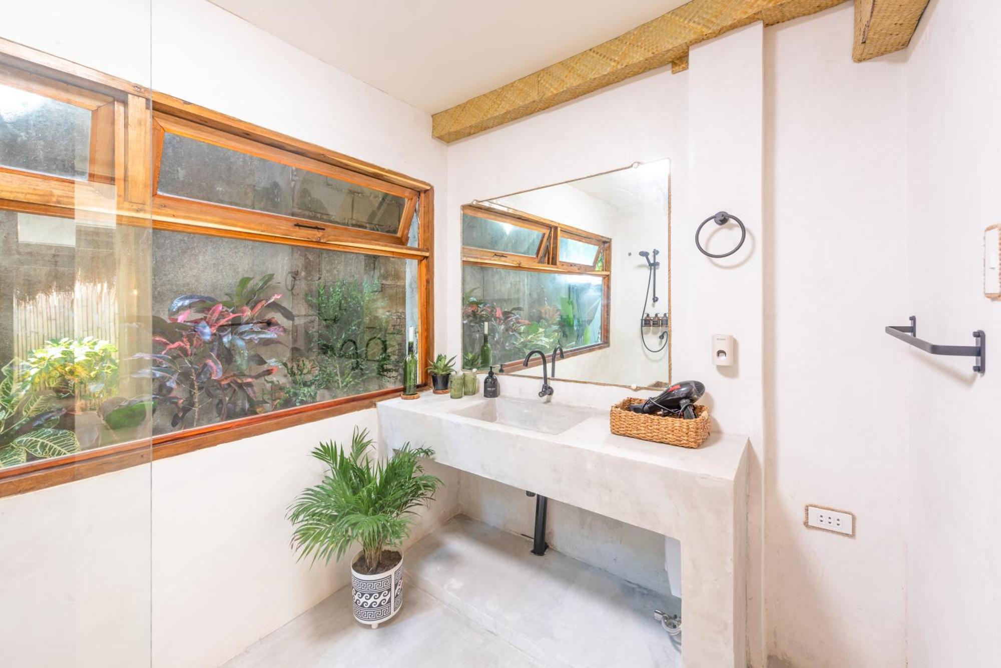 Gratitude Inn General Luna  Εξωτερικό φωτογραφία