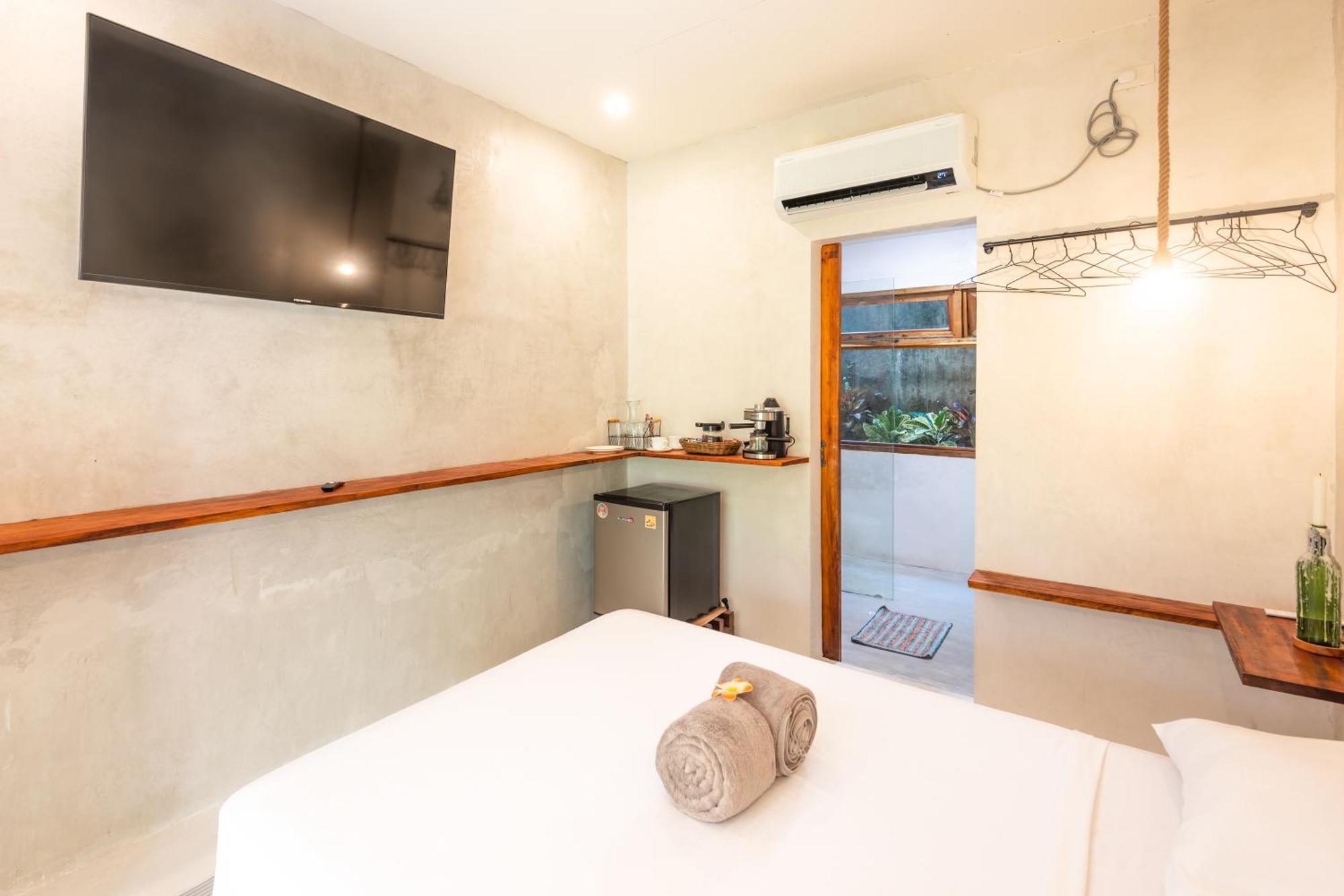 Gratitude Inn General Luna  Εξωτερικό φωτογραφία